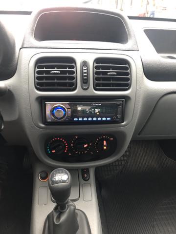 Clio 2012 completo com apenas 65.000 km revisado e emplacado 2020.(Pneus novos) - Foto 9