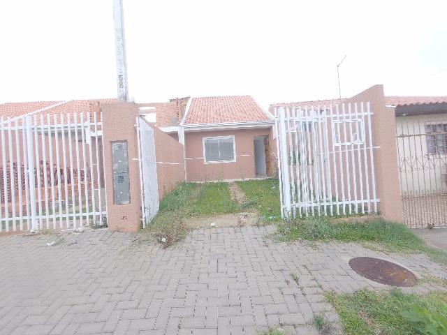 Linda casa com dois quartos e documentação inclusa, preparação para ático
