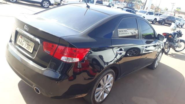 Cerato 1.6 aut 2013 $37.500,00 - Foto 3