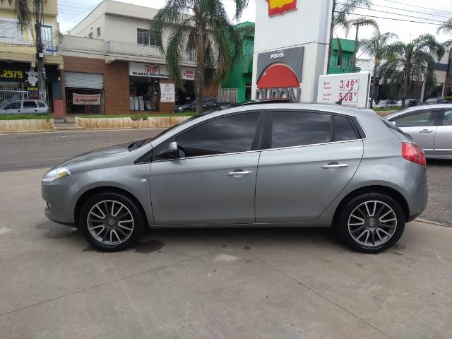 Fiat bravo absolute com teto - Foto 3