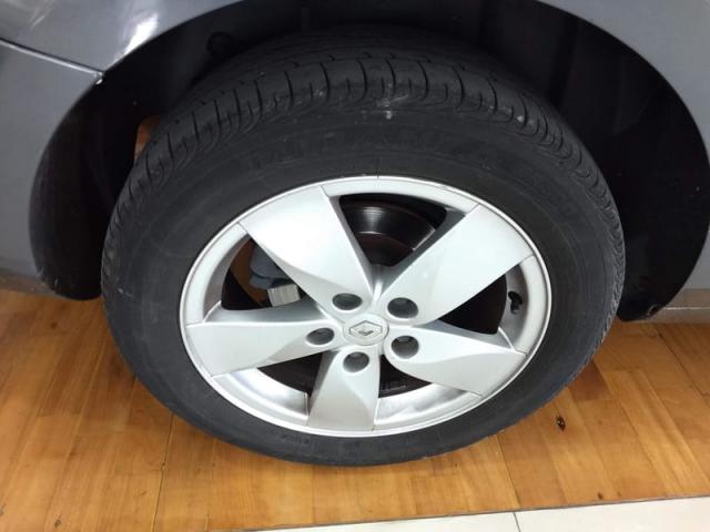 RENAULT FLUENCE 2.0 DYNAMIQUE 16V FLEX 4P MANUAL - Foto 8