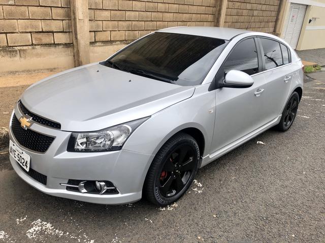 Cruze HB Sport6 Automático