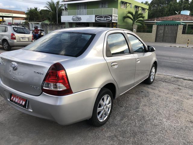 Etios sedan xls automático 2017 - Foto 5
