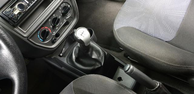 Ford Ka 1.0 (Flex) 2013 - Foto 18