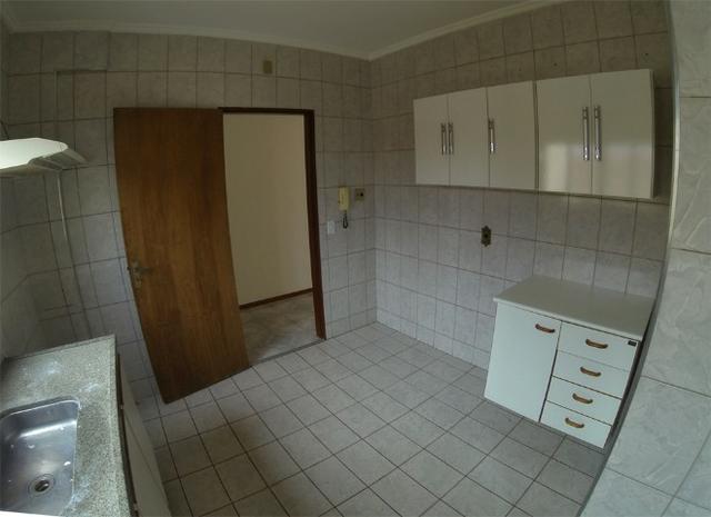 Bom Jardim/Estoril, à 70m do Plazza, 2 garagens, 3 quartos, 1 suíte, sacada, 17-3016-7510 - Foto 14