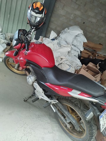CB300 HONDA BEM NOVINHA