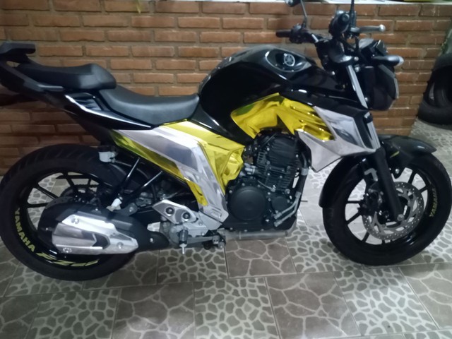 YAMAHA FAZER 250