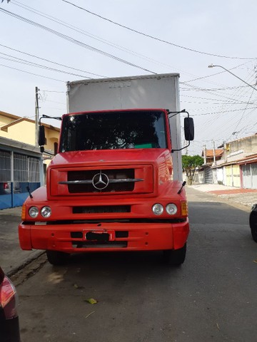 MERCEDES BENZ L1318