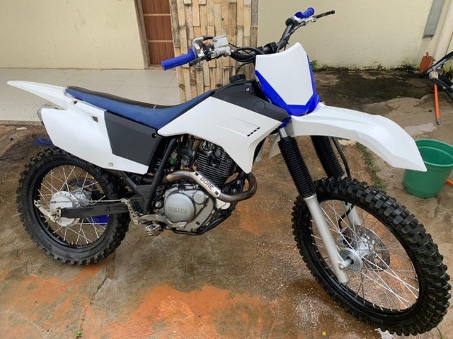 YAMAHA TTR230 MOTO **NOVÍSSIMA**