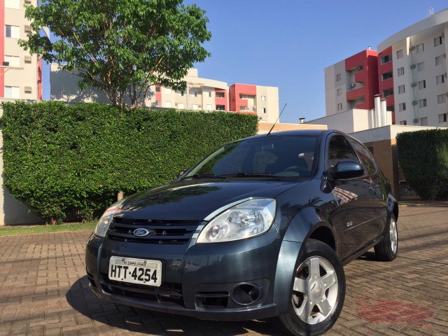 FORD KA  2010  COMPLETO AR GELANDO MUITO