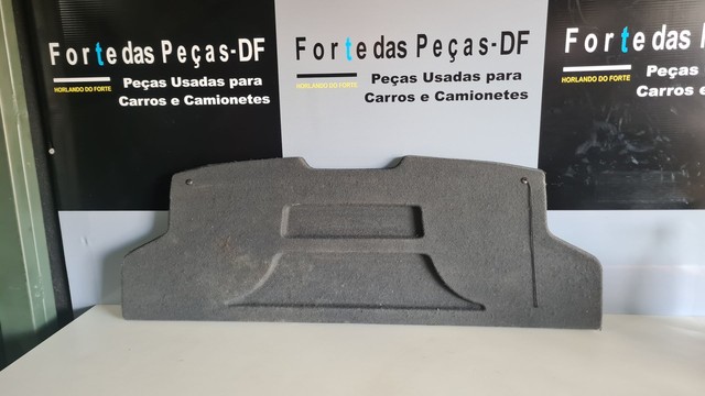 Tampão do porta malas da fiat idea 