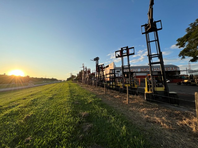 Empilhadeira yale 2,5t motor Opala nacional - no estado - Foto 2