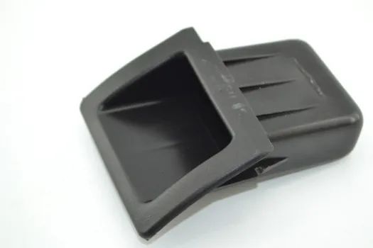 Porta Objeto Painel Lado Direito Mercedes Ml320 A1636890147 - Foto 5