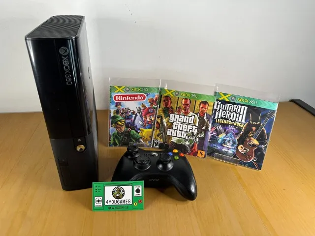 Xbox 360 Slim Bloqueado+kinect+2 Controles+31 Jogos Originais Em Hd -  Desconto no Preço