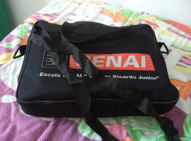 Bolsa Senai, Em Napa. Na Cor Preta - Foto 2