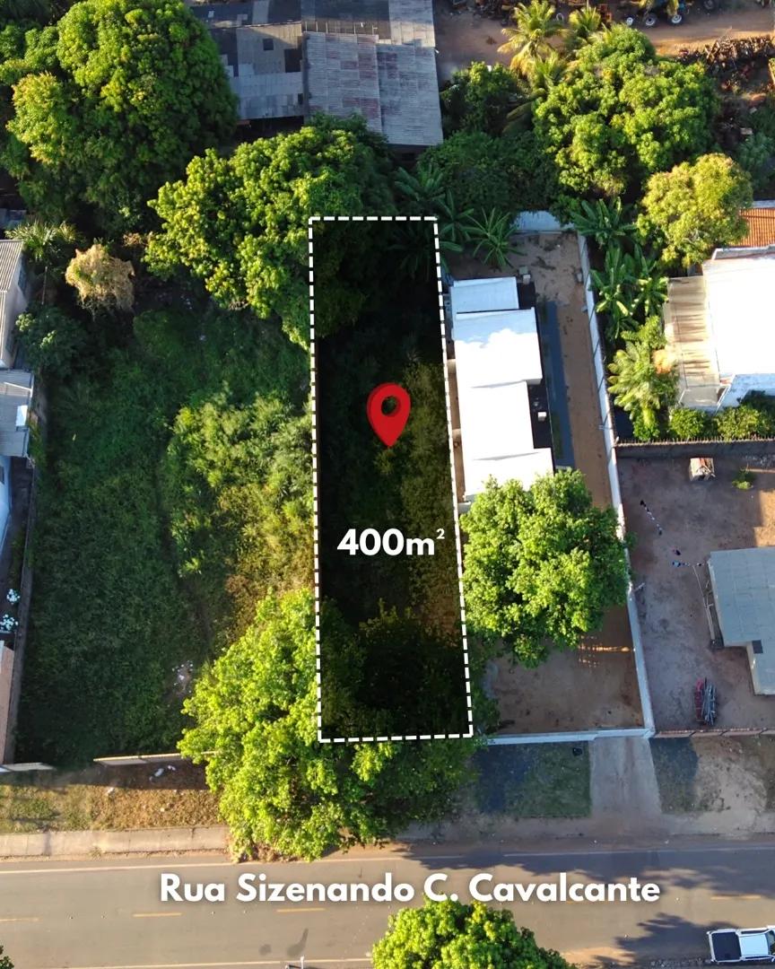 Vende-se terreno murado no Jardim Floresta