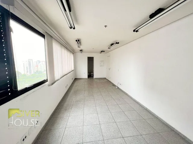 Sala para alugar no metrô São Judas