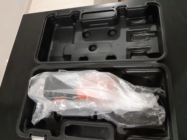 Lixadeira Black Decker 820w com Acessório Maleta Rígida  - Foto 3
