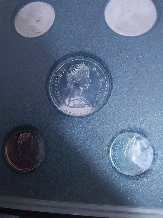 Moedas antigas 6 unidades - Foto 3