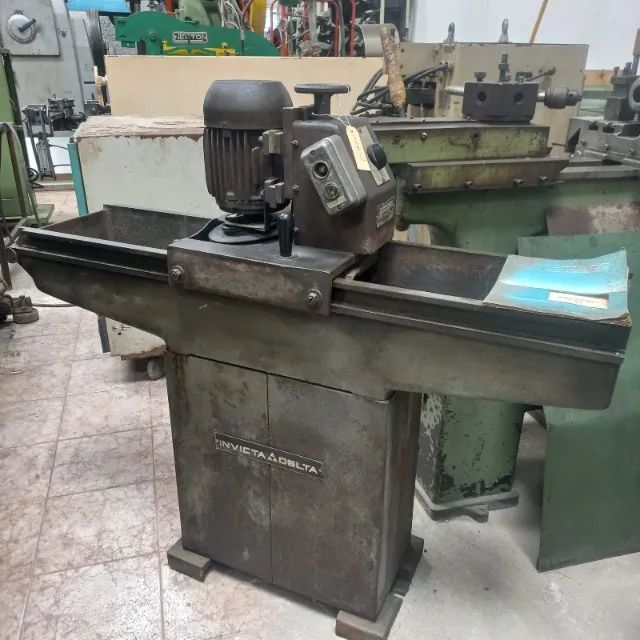 Afiadora Facas 700 Mm Invicta Delta Trifásica 220 / -- 00699
