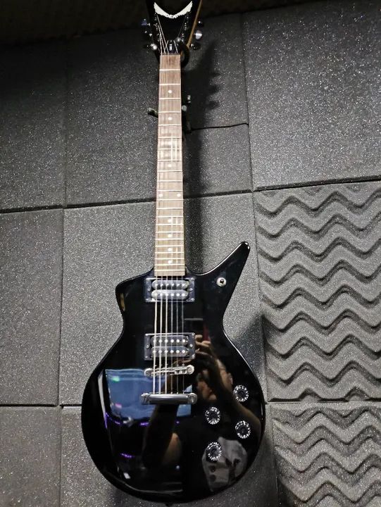 Guitarra Dean Cadillac original