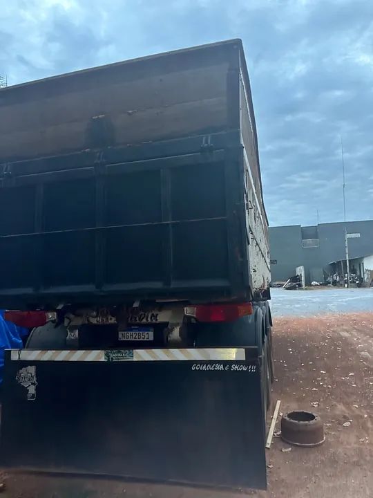 Caçamba 3 eixos rosseti ano 2006 - Foto 2