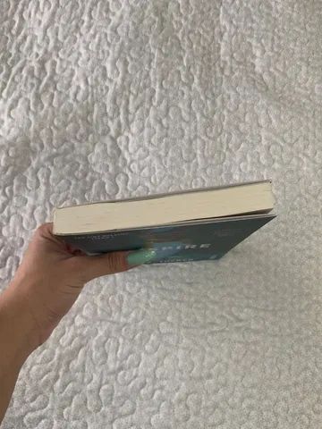 Livro Respire de K. A. Tucker - Foto 4