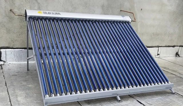 Aquecedor solar á vácuo acoplado - Foto 5