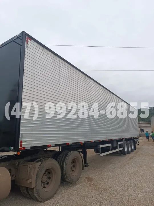 Carreta Baú 30 paletes ano 2020 semi nova super reforçada  - Foto 15