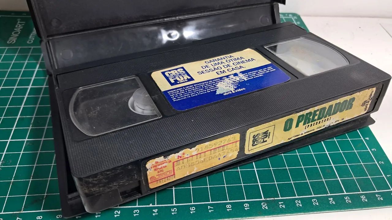 Fita vhs filme Predador com Arnold Schwarzenegger  - Foto 3