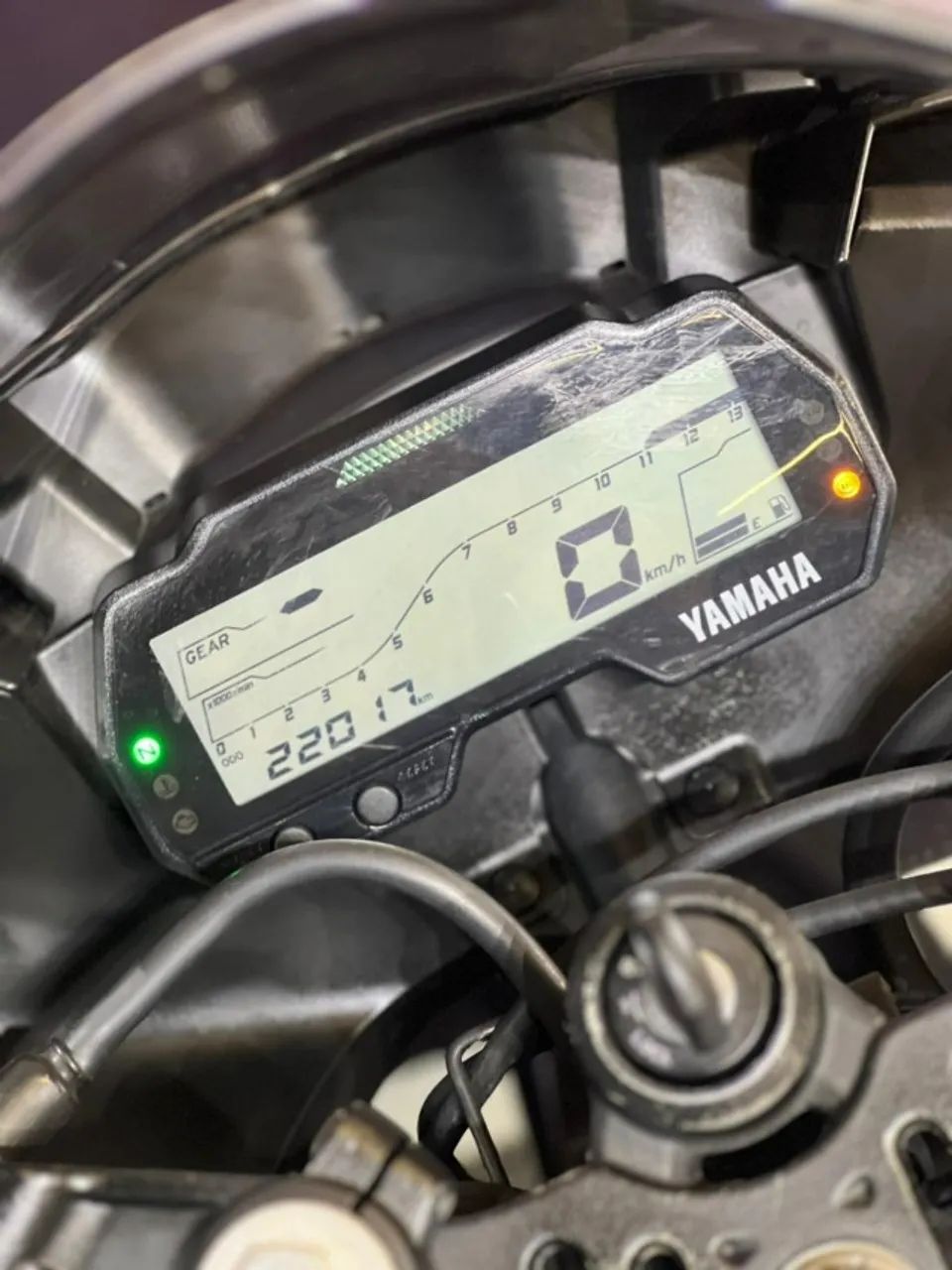 YAMAHA R15 2024  - Foto 2