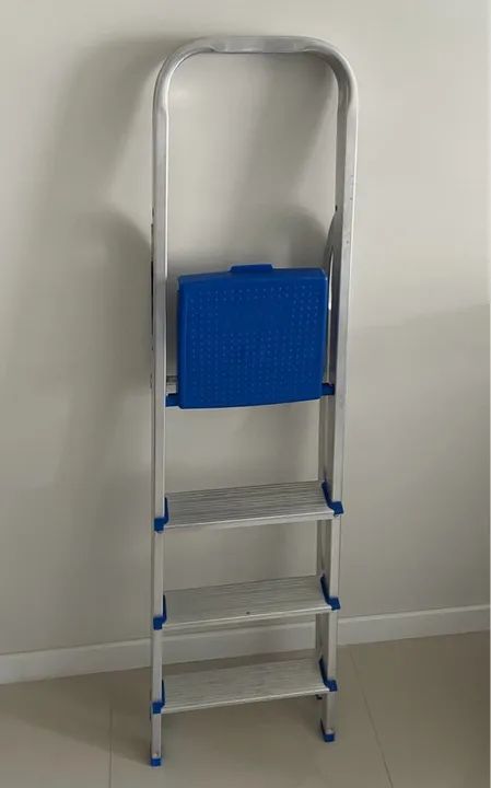 Escada de Alumínio Mor 3Degraus - Foto 2