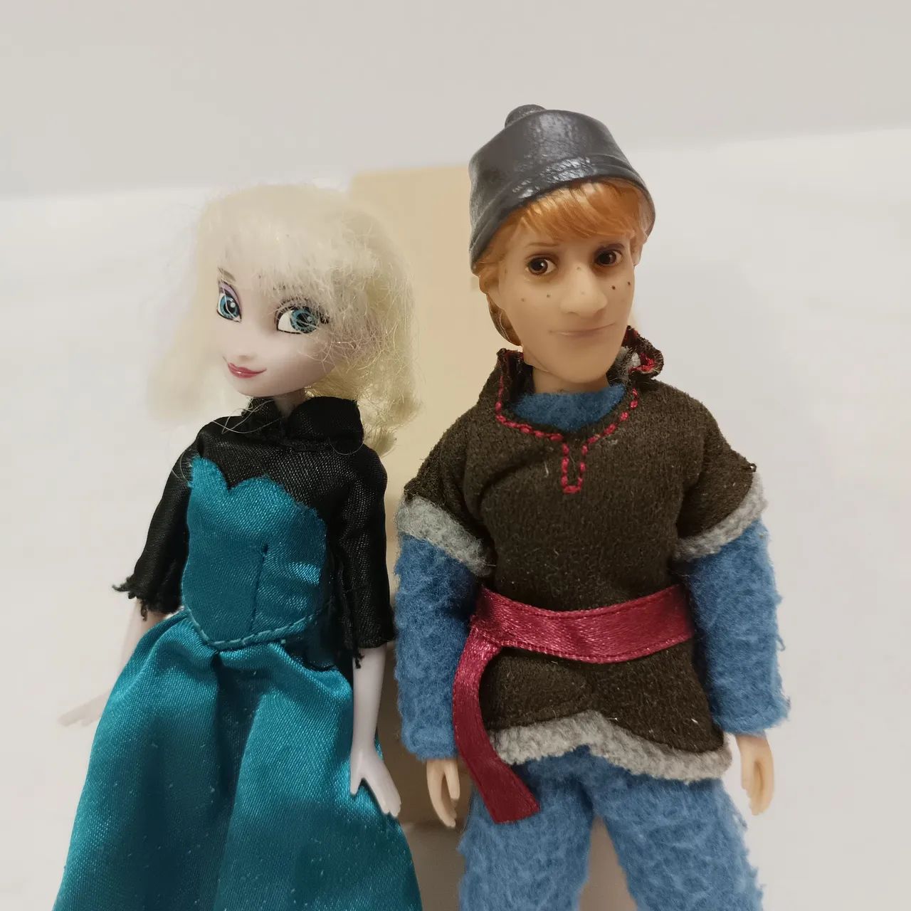 Bonecas Frozen Elsa e Kristoff - Foto 4