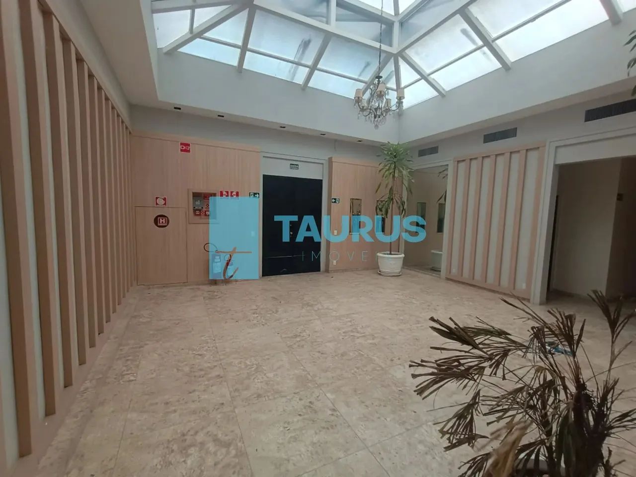 Casa Comercial para comprar ou alugar na Vila Nova Conceição, São Paulo-SP. - Foto 6