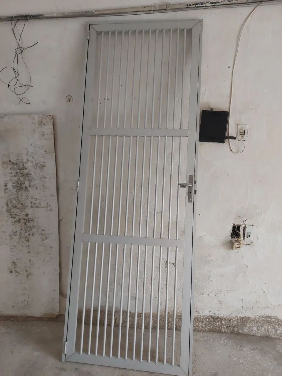 Porta de segurança em alumínio grade de proteção