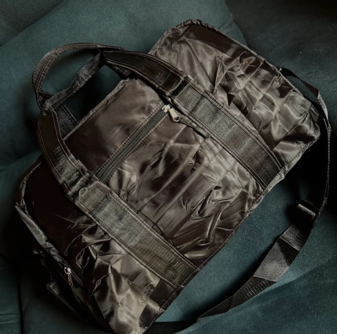 Bolsa esportiva e de viagem Preta - Foto 2