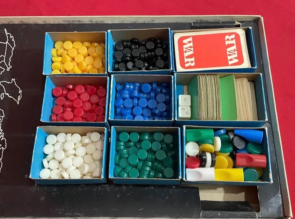 Brinquedo Jogo de Tabuleiro-Estratégia WAR - Grow - Foto 4