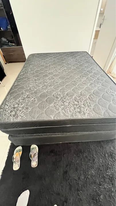 Cama e base Box casal Portobel