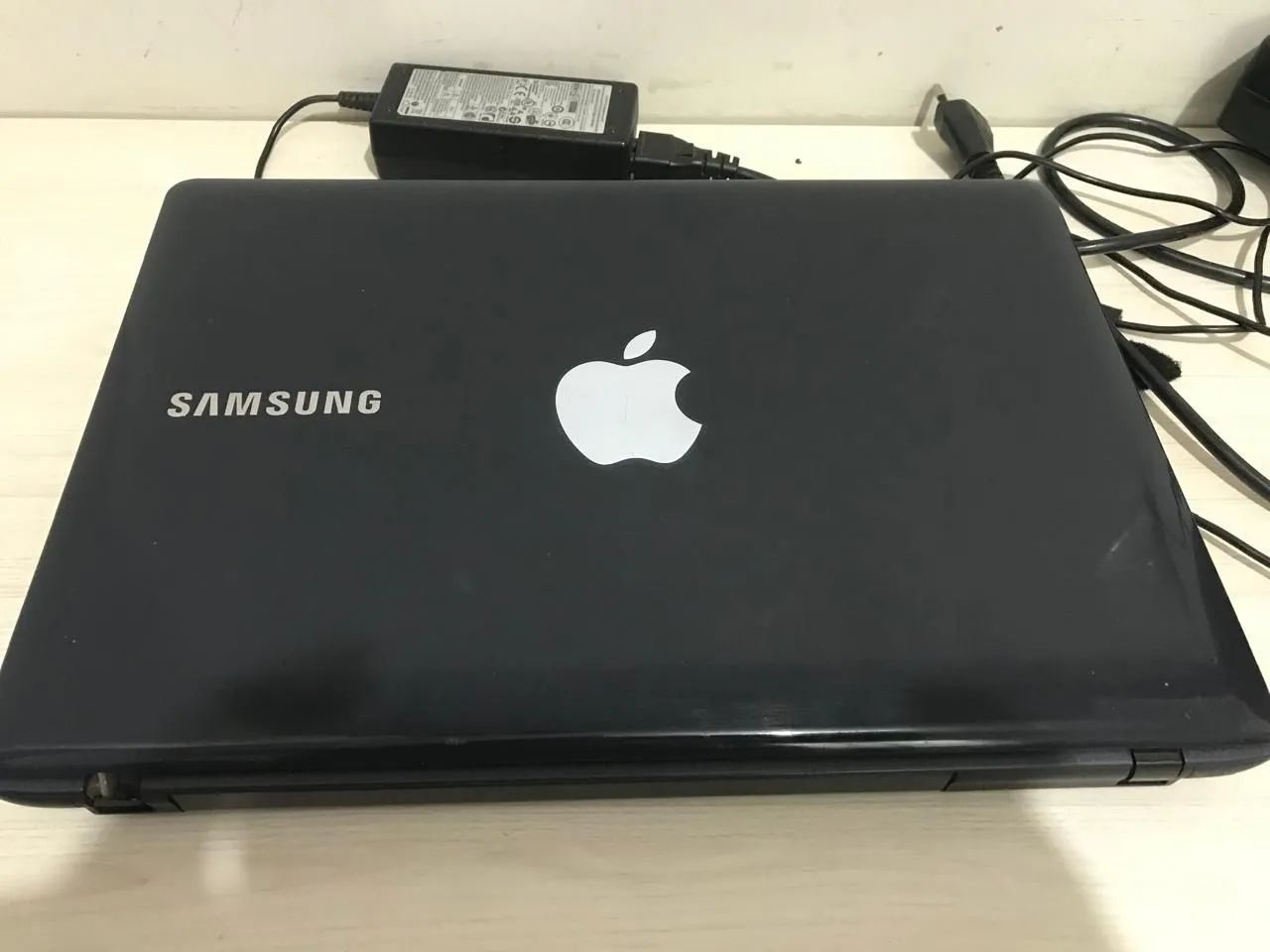 Samsung Notebook with AMD processor64308003433345121