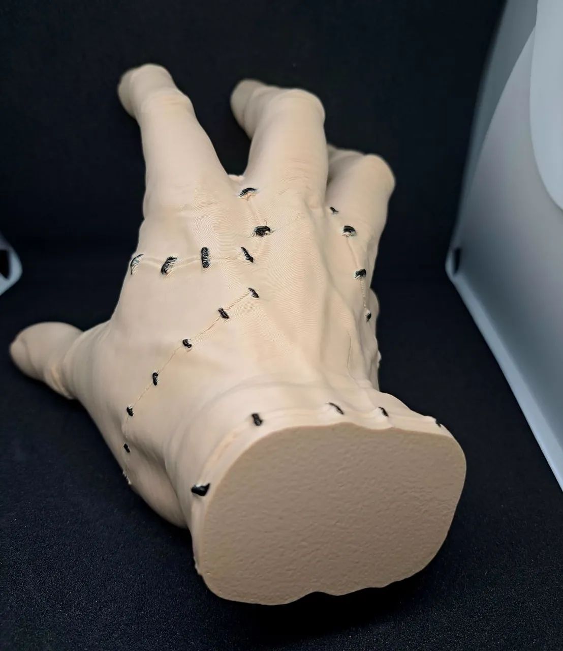 Personagem Coisa 3D família Addams - Foto 6