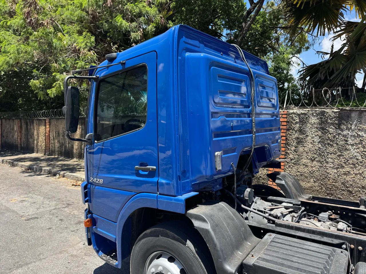 M.BENZ ATEGO 2428 TRUCK 2011/2011 - Foto 5
