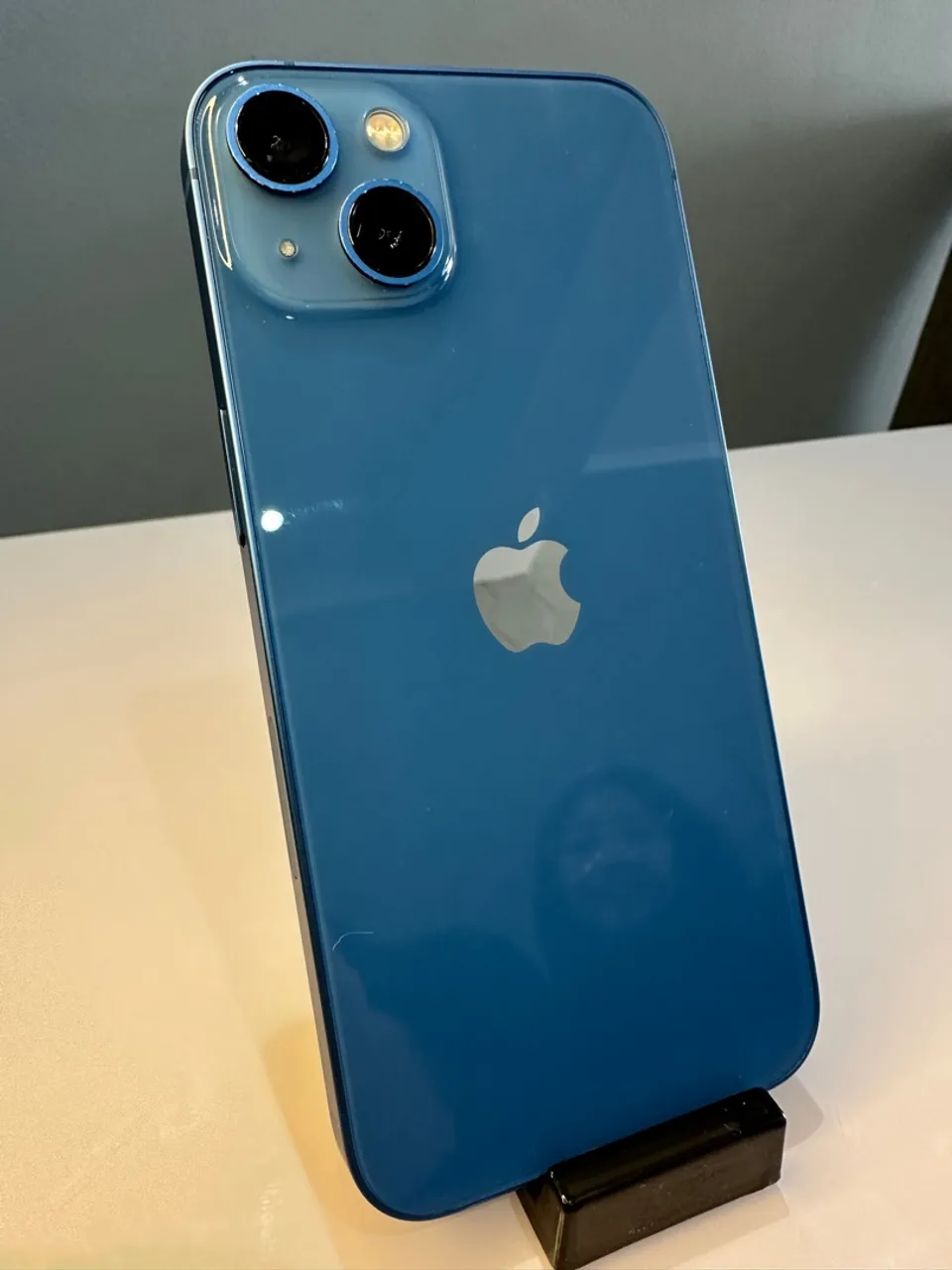 iPhone 13 - 128gb