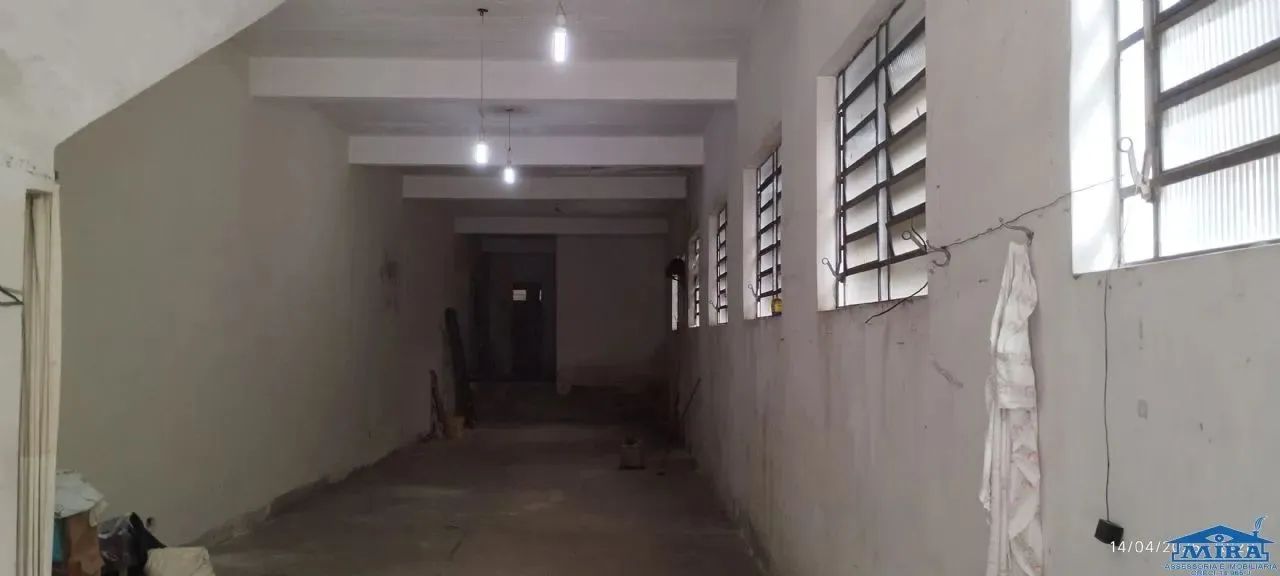 CASA 3 DORMITORIOS COM SALÃO COMERCIAL - METRO PRAÇA DA ARVORE - Foto 4