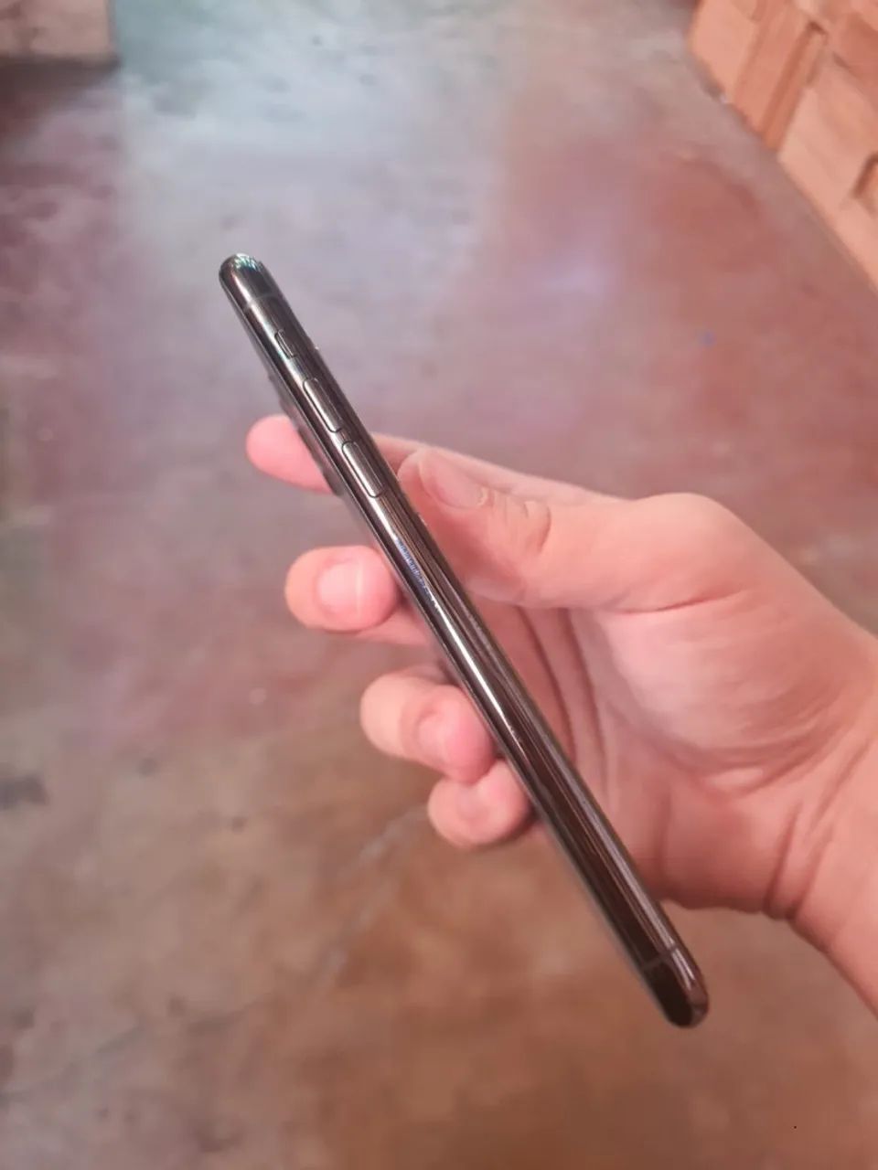 iPhone 11 Pro Max 64gb em perfeito estado  - Foto 2