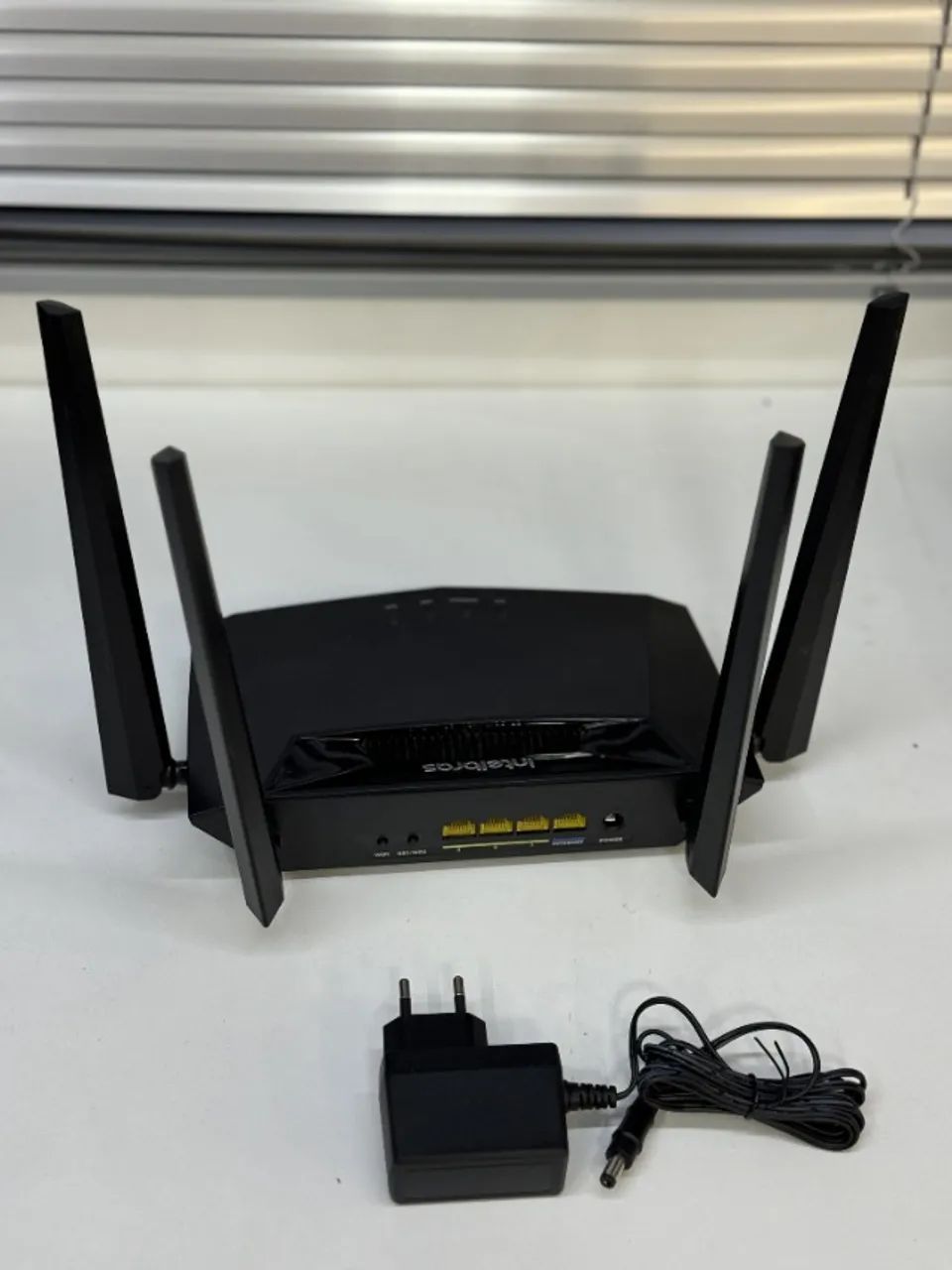 Roteador Intelbras RG120064168577182594122