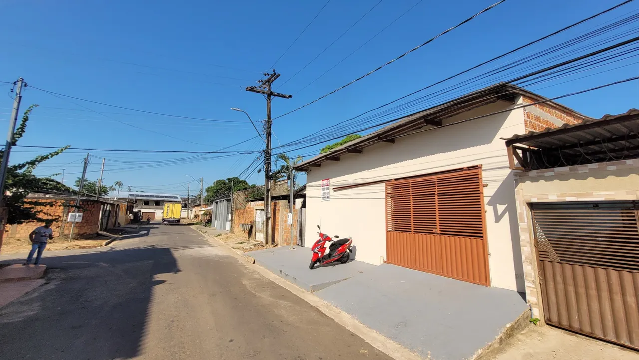 Vende se casa 140.000