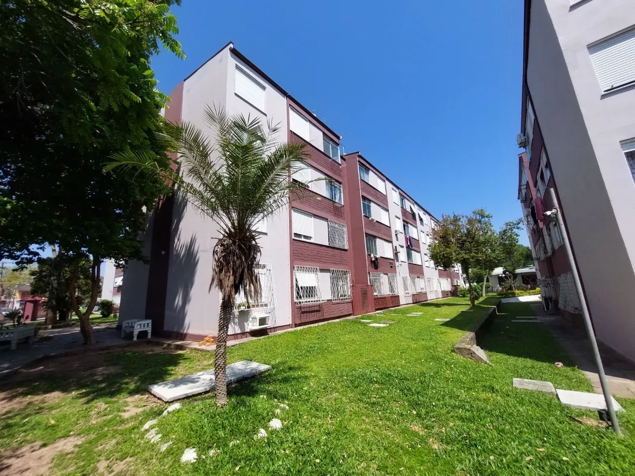 Apartamento 2 dormitórios para alugar Cavalhada Porto Alegre/RS