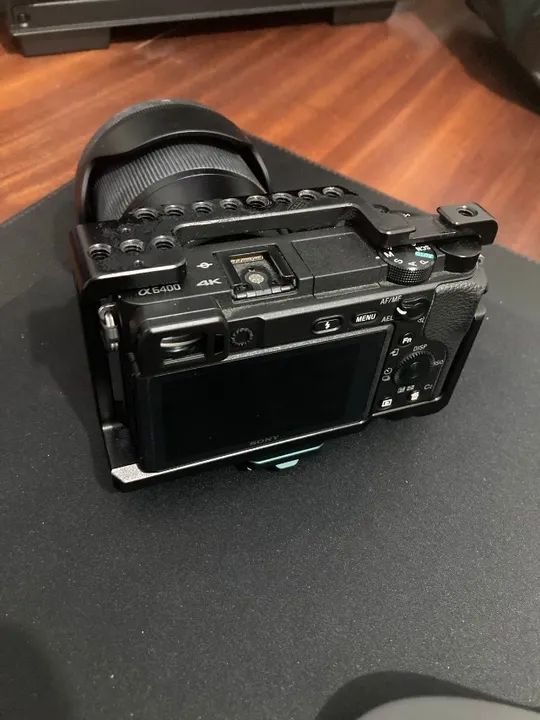 Câmera Sony a6400 com lente sigma 16mm - Foto 2