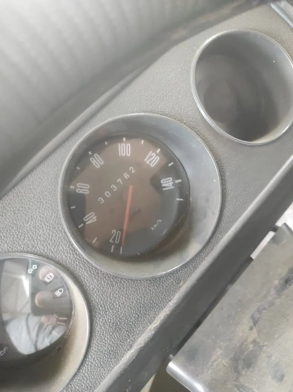 Volkswagen Kombi Escolar 1.6 MPI 2002 - Foto 5