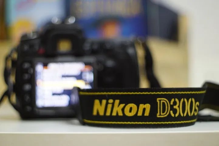 Nikon D300s - Foto 4